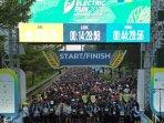 20251105-Para-peserta-memadati-garis-start-sebelum-flag-off-PLN-1.jpg