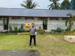20251106-Anggota-DPRD-Belitung-Timur-Oscar-Habibmeninjau-kondisi-SDN-9-Kelapa-Kampit.jpg