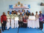 20251107-Penyerahan-hadiah-DPD-Award-2025-di-SMAN-1-Tanjungpandan-Belitung.jpg