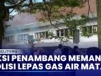 Aksi-Penambang-Memanas-di-Kantor-PT-Timah-Polisi-Lepas-Gas-Air-Mata.jpg