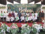 Pengurus-PD-IPHI-Kota-Pangkalpinang-memberikan-santunan-kepada-dhuafa.jpg