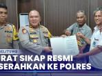 Pokja-Wartawan-Belitung-Serahkan-Surat-Pernyataan-Sikap-atas-Dugaan-Pengeroyokan.jpg