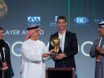 cristiano-ronaldo-resmi-jadi-pemain-terbaik-di-ajang-penghargaan.jpg