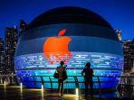ilustrasi-apple-marina-bay-sands-ketika-dilihat-pada-malam-hari.jpg