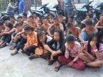 jajaran-polresta-padang-mengamankan-27-remaja-yang-terlibat-tawuran-di-kota-padang-rabu-852019.jpg