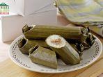 lontong-isi-sambal-goreng-hidangan-berbahan-beras.jpg