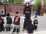 nieyssa-hashim-bersama-5-anaknya-yang-masih-kecil.jpg