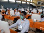 peserta-seleksi-kompetisi-bidang-skb-bagi-cpns-pemkot-surabaya-22.jpg
