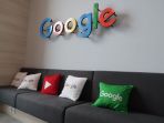ruang-santai-di-kantor-google-indonesia_20180515_194336.jpg