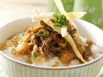 sajian-bubur-ayam-bakmoi.jpg