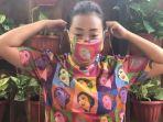 soimah-pakai-masker-kain.jpg