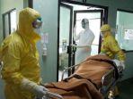 tim-medis-rsup-sanglah-dalam-simulasi.jpg