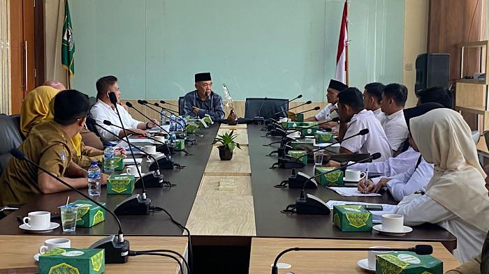 DPRD - Komisi I DPRD Provinsi Bengkulu saat hearing dengan Forum PPPK Provinsi Bengkulu, di ruang rapat komisi, Kantor DPRD Provinsi Bengkulu, Senin (11/5/2026).