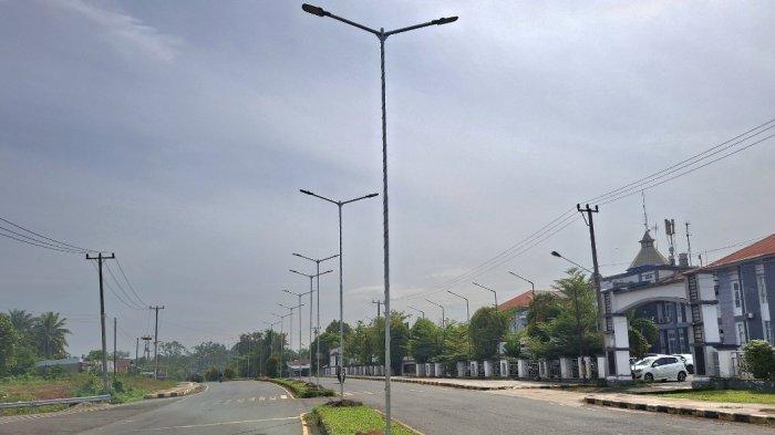 Cuaca Bengkulu Tengah 21 Oktober 2025: Berawan hingga Hujan Ringan