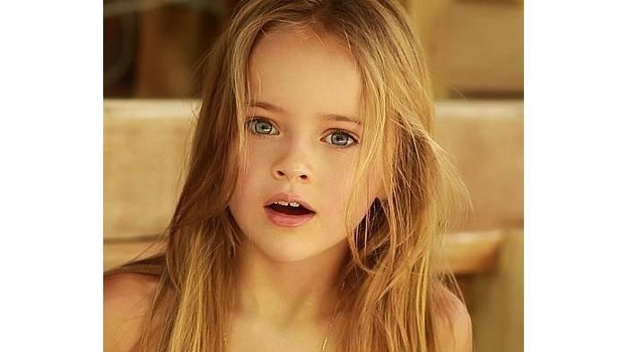 Kristina Pimenova, Gadis Cilik Tercantik di Dunia Kini Jadi Model