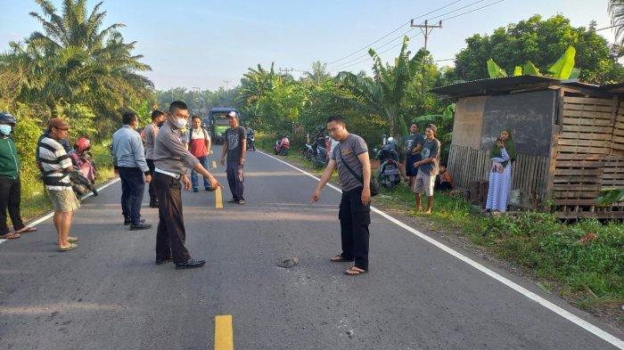 Jatuh dari Motor Akibat Batu, Pemuda di Bengkulu Terlindas Truk