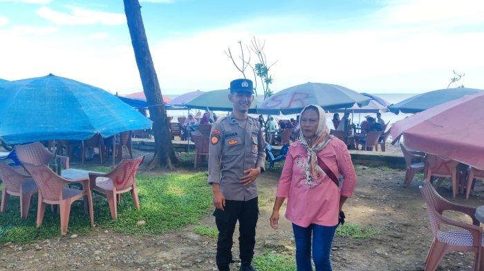 Libur Lebaran Masuk Pantai Pasar Bawah Bayar, Tarif Turun dari Rp 15 Ribu Jadi Rp 10 Ribu per Orang