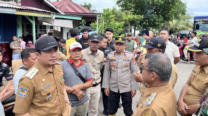 Bupati Arie Tinjau Lokasi Banjir di Batik Nau Bengkulu Utara, Bantuan Segera Disalurkan