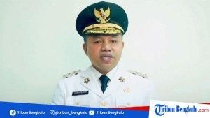 Abdul-Wahid-resmi-dilantik-jadi-Gubernur-Riau-periode-2025-2030-erh.jpg