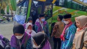 Bacaan-Doa-untuk-Orang-yang-Pergi-Haji.jpg