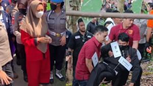 Dalam-reka-adegan-Mr-X-muncul-sebagai-sosok.jpg