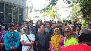 Demo-Kantor-bupati-seluma.jpg