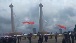 Detik-Detik-Bendera-Merah-Putih-Robek-Terbelah-Dua-Saat-Gladi-HUT-TNI-di-Monas-Ini-Penyebabnya.jpg