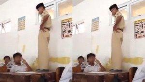 Detik-Detik-Guru-di-Demak-Tendang-Kepala-Siswa-dari-Atas-Meja-Kesal-Dengar-Bunyi-Siulan.jpg