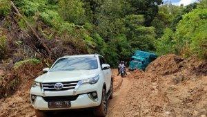 Jalan-lintas-curup-Lebong-m.jpg