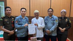 Keluarga-Tersangka-Kasus-dugaan-korupsi-dana-hibah-KONI-Kepahiang-kembalikan-kerugian-negara.jpg