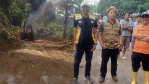 Longsor-Bs-Rabu-17-September.jpg