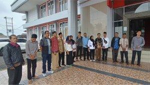Masyarakat-Desa-Senali-Geruduk-Pemda-Bengkulu-Utara.jpg