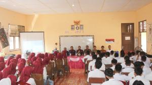 PLN-GOES-TO-SCHOOL.jpg