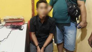 Pelaku-HE-ditangkap-polsek-teluk.jpg
