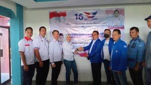 Pengembalian-formulir-Suhartono-ke-Perindo-dan-Hanura.jpg