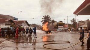 Pikap-Terbakar-BS.jpg