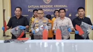 Polisi-Ungkap-Fakta-Baru-di-Balik-Pembunuhan-Anak-Tiri-di-Bengkulu-Tengah-Ternyata-Membela-Diri.jpg