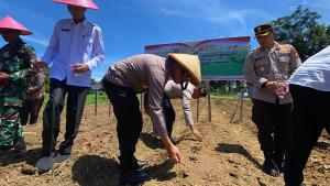 Polres-Mukomuko-Optimis-panen-jagung-sebanyak-300-ton.jpg