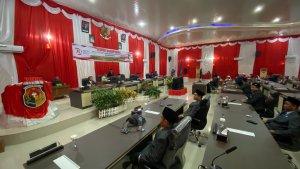 Rapat-Paripurna-Istimewa-Kemerdekaan-RI-ke-79-di-DPRD-Mukomuko.jpg