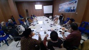 Rapat-penetapan-UMK-Bengkulu-2024-di-Kota-Bengkulu-antara-Pemkot-dan-pihak-terkait.jpg