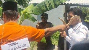 Rekonstruksi-carok-2-lawan-4-di-Madura-wetw34t34y34.jpg
