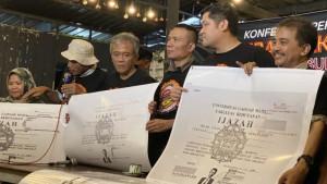 Roy-Suryo-Cs-Sebut-Prabowo-sudah-Tahu-Jika-Wapres-Gibran-Tak-Lulus-SMA.jpg