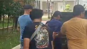 Serahkan-diri-pelaku.jpg