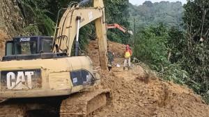 4 Hari Akses Jalan Lintas Manna-Pagaralam Terputus karena Longsor, Pengendara Putar Arah