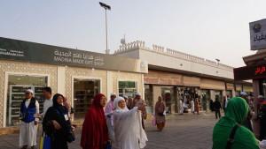 Toko-oleh-oleh-di-sekitar-Masjid-Quba-yang-berlokasi-di-kawasan-Hejaz.jpg