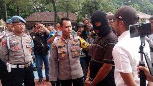 Wakapolres-Subang-saat-Menanyai-Aipda-Wvgasvgasvg.jpg