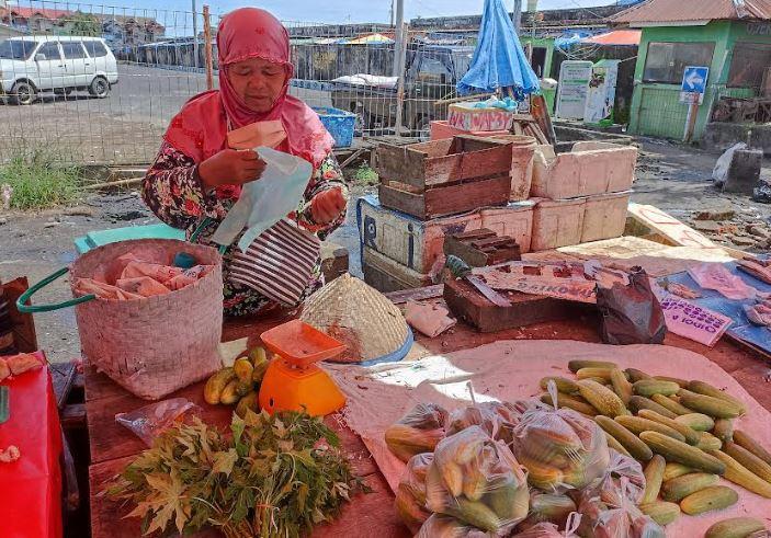 Harga Sayur di Bengkulu Anjlok Satu Ikat Kini Rp 1000, Pedagang Keluhkan Sepi Pembeli