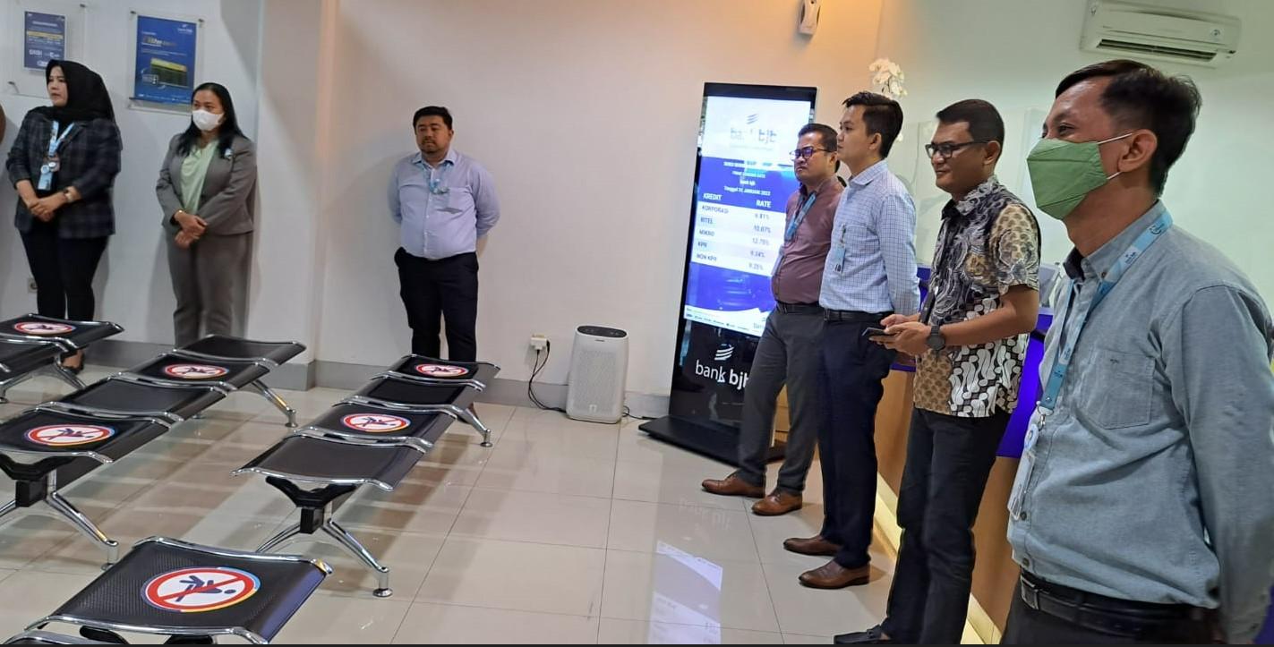 Pegawai Bank BJB Gelar Doa Bersama untuk Kemenangan Bandung bjb Tandamata di Final Proliga 2023