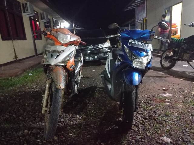 Dihadang Polisi, Pencuri Motor di Bengkulu Nekat Lompat ke Sungai dan Kabur