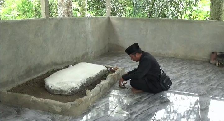 Batu-lebar-sejarah-masuknya-agama-islam.jpg